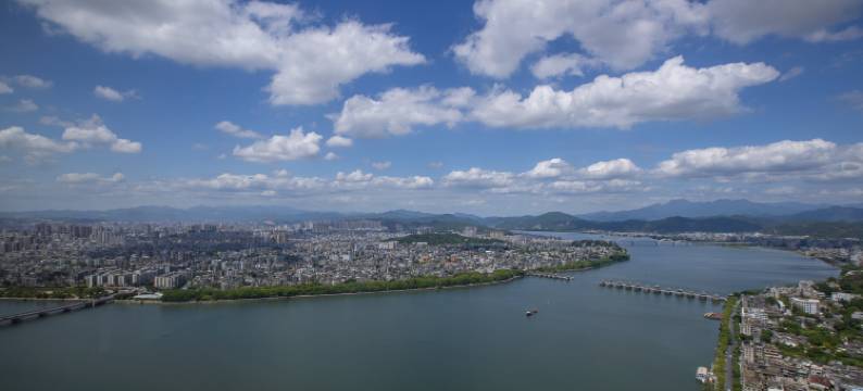 潮州腾瑞皇冠假日酒店图片