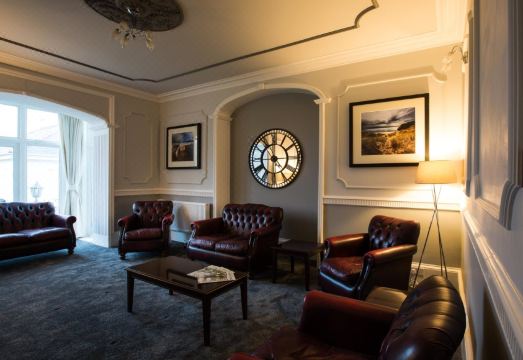 Heywood Spa HotelHotel Overview