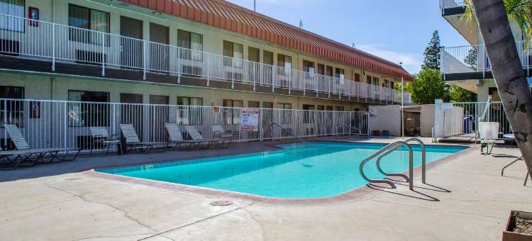 弗雷斯诺约瑟米特哈维6号汽车旅馆(Motel 6 Fresno, CA - Yosemite Hwy)图片