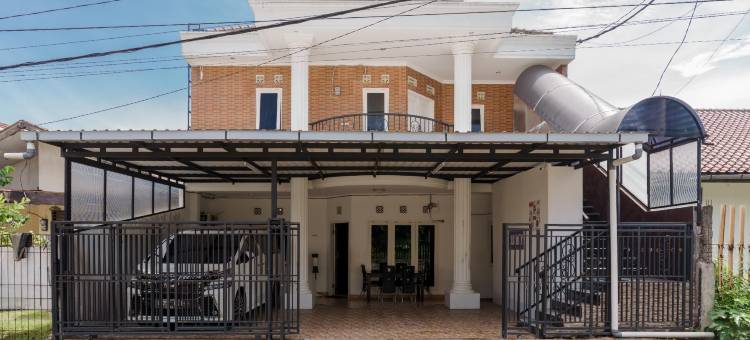 法斯特豪斯 Syariah 茂物 Mitra 红门(Fast Hous Syariah Bogor Mitra RedDoorz)图片