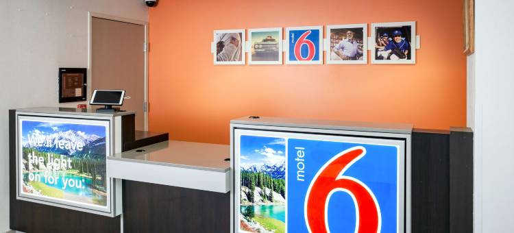 安克雷奇市中区(Anchorage, AK - Midtown)图片