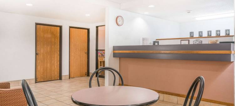 波蒂奇速8酒店(Super 8 by Wyndham Portage)图片