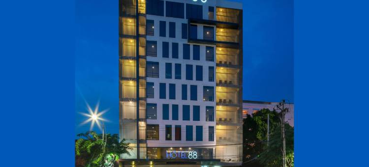 马朗街88号酒店 - WH酒店集团(Hotel 88 Embong Malang Surabaya)图片