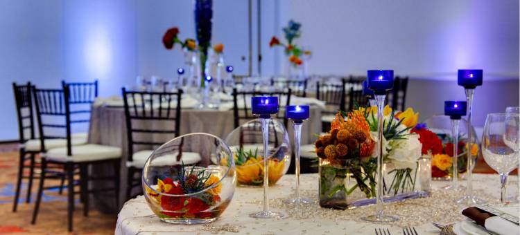 亚特兰大迪凯特市中心/埃默里万怡酒店(Courtyard Atlanta Decatur Downtown/Emory)图片