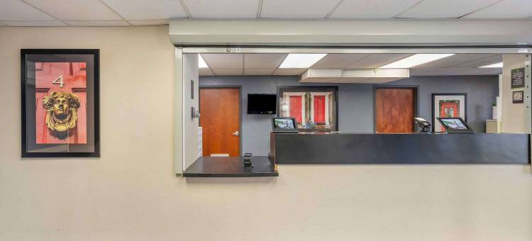 芝加哥唐纳斯格罗夫美国长住精选套房酒店(Extended Stay America Select Suites - Chicago - Downers Grove)图片