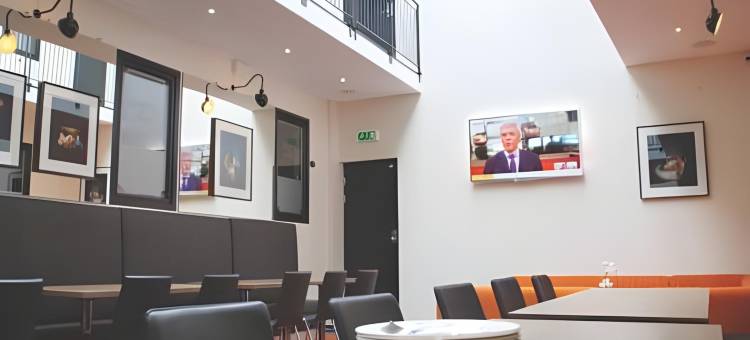 月沐芙酒店(Dancenter Hotel Jomfru Ane)图片