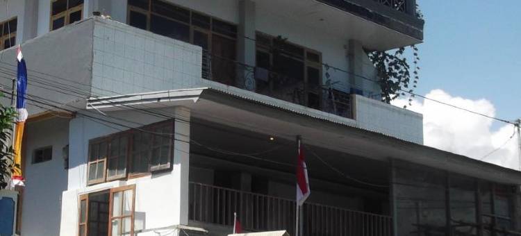 下拉布安日出酒店(Sunrise Hotel Labuan Bajo)图片