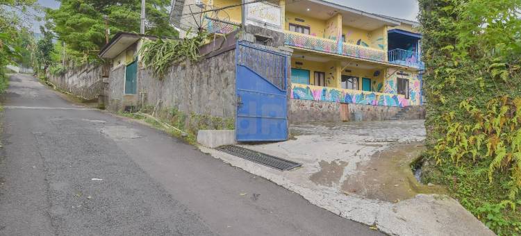 Villa d'Oasis 2 Puncak Mitra RedDoorz图片