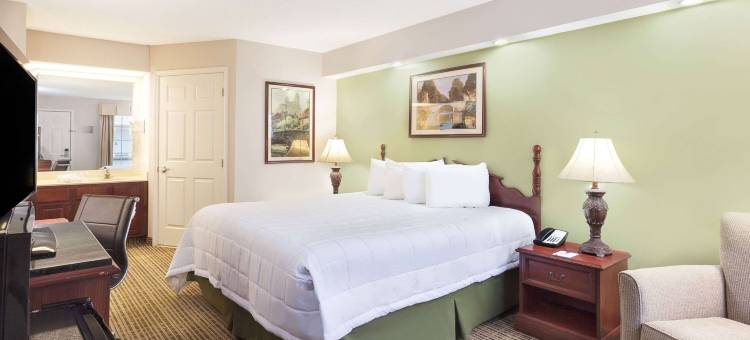 图拉荷马温德姆呗盟酒店(Baymont by Wyndham Tullahoma)图片