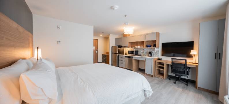 三河城西部烛木套房酒店(Candlewood Suites TROIS-RIVIÈRES OUEST by IHG)图片