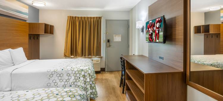 红屋顶家乡工作室兰开斯特(HomeTowne Studios Lancaster)图片