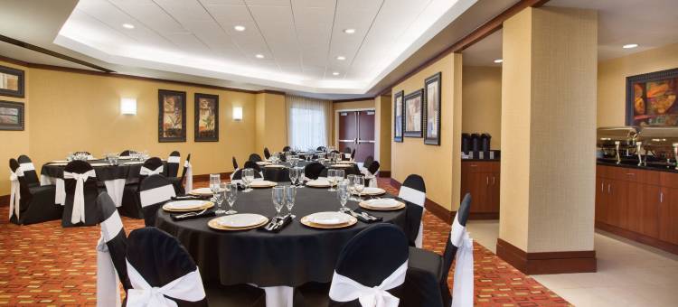 俄克拉何马城市中心万怡酒店(Courtyard by Marriott Oklahoma City Downtown)图片