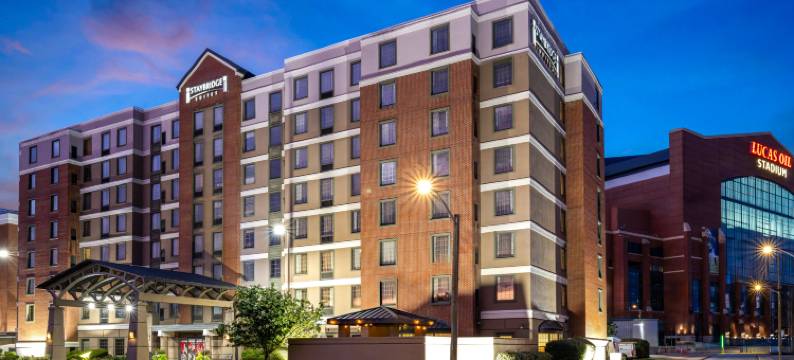 Staybridge Suites印第安纳波利斯市中心-会议中心由IHG(Staybridge Suites INDIANAPOLIS DOWNTOWN-CONV CTR by IHG)图片
