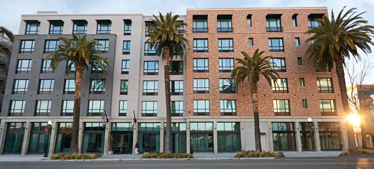 萨特萨克拉门托堡希尔顿启缤精选酒店(The Fort Sutter Hotel Sacramento, Tapestry Collection by Hilton)图片