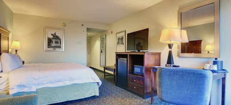 普茨茅斯中心欢朋酒店(Hampton Inn Portsmouth Central)图片