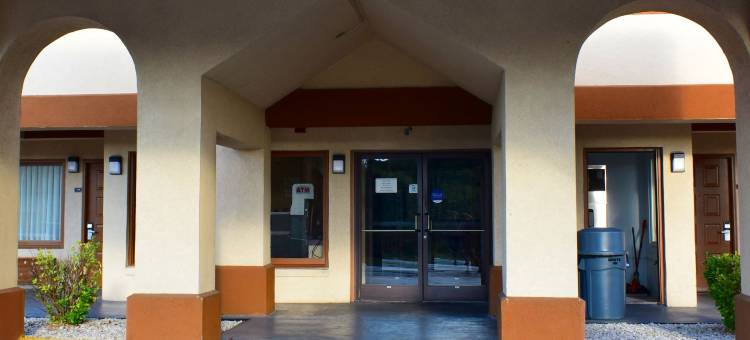 克里斯维尔-马克斯梅多斯速8酒店(Super 8 by Wyndham Fort Chiswell/Wytheville Area)图片