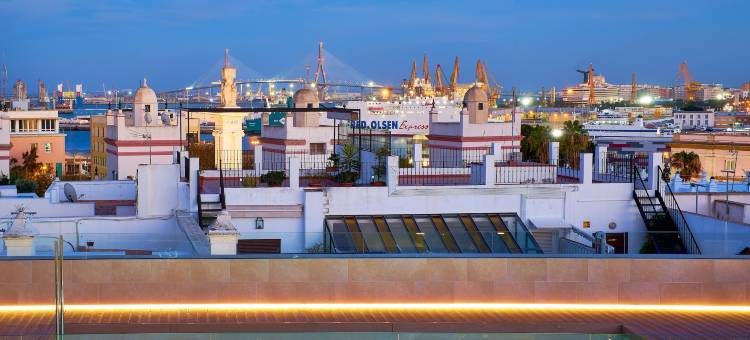 Tandem Torres De Cádiz套房(Tandem Torres de Cádiz Suites)图片