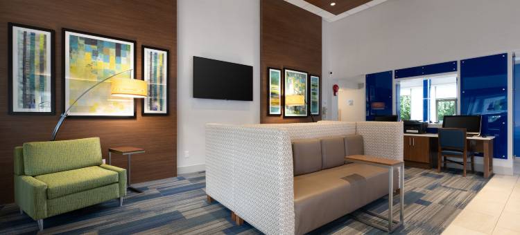 智选假日套房酒店萨里(Holiday Inn Express & Suites Surrey)图片