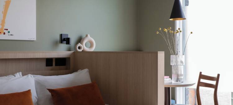 波布W塔山工作室(Bob W Tower Hill Studios)图片