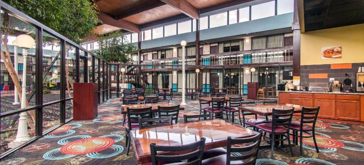 品质酒店阿肯色城北(Quality Inn Arkansas City North)图片