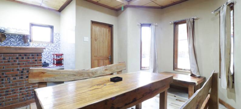 阿洛伊纳乡村小屋(Alloyna Country Cottage Brastagi)图片