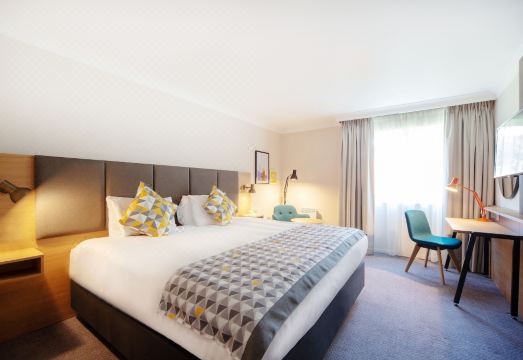 Holiday Inn READING-SOUTH M4, JCT.11 by IHG Hotel Overview