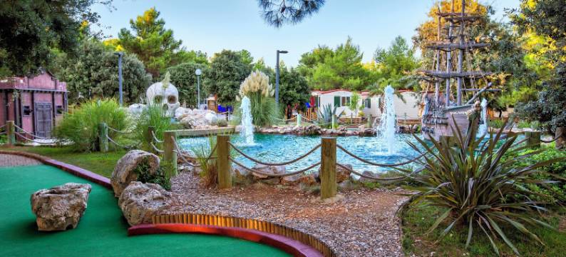 阿玛德里亚公园公寓希贝尼克(Amadria Park Apartments Šibenik)图片