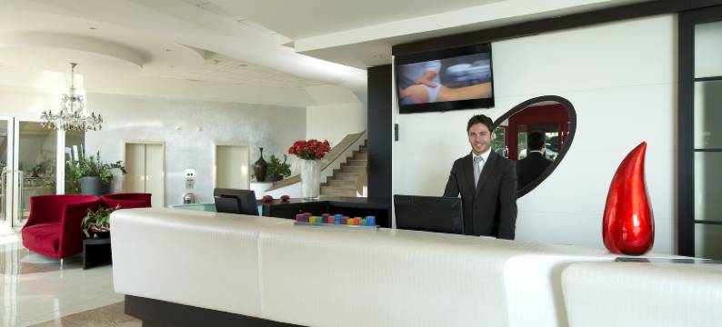 上将宫大酒店(Grand Hotel Admiral Palace)图片