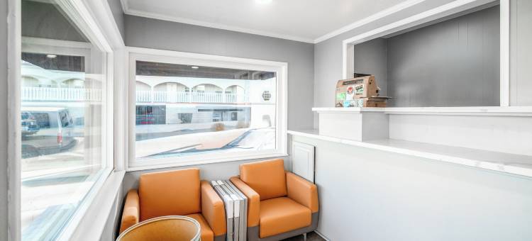 太平洋套房酒店(Pacific Inn & Suites)图片