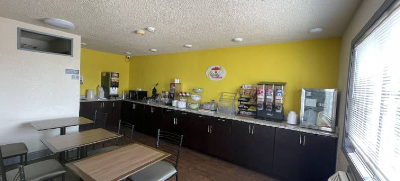 基奥卡克温德姆速8酒店(Super 8 by Wyndham Keokuk)图片