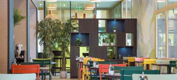 希韦斯特酒店(Hwest Hotel)图片