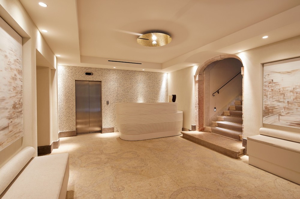 Hotel Dei Dragomanni Over view