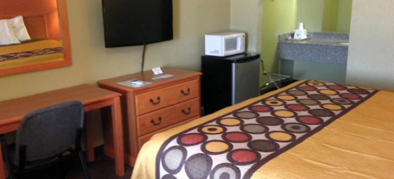 普赖尔美洲最佳价值酒店(Americas Best Value Inn Pryor)图片