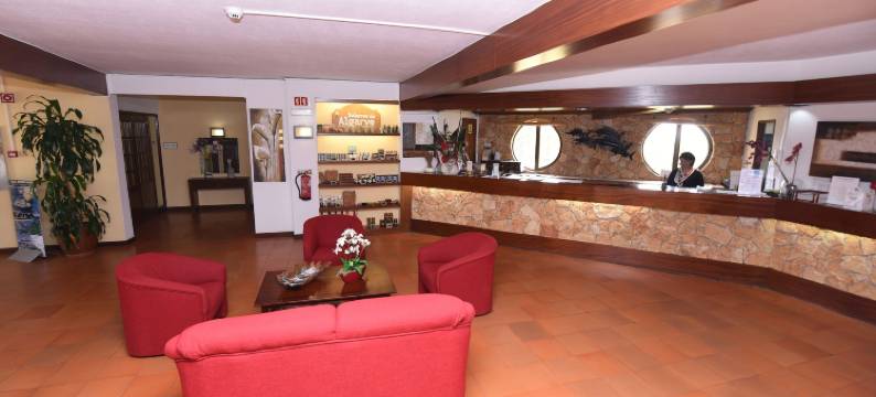 普拉伊亚洛塔度假村 - 公寓酒店(Praia da Lota Resort – Beachfront Apartments)图片