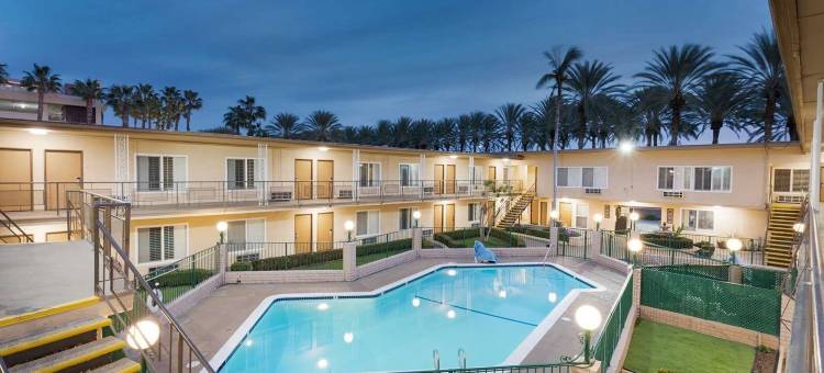 阿纳海姆会议中心美洲最佳价值套房酒店(Americas Best Value Inn & Suites-Convention Center)图片