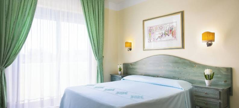 玛丽娅罗萨日亚酒店(Hotel Maria Rosaria)图片