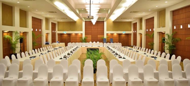 马尔代夫库鲁巴酒店(Kurumba Maldives)图片