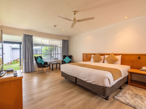 天堂酒店度假村