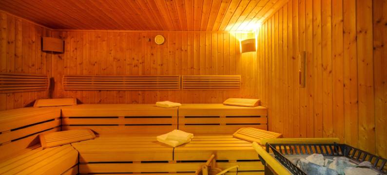 内布拉许洛斯美食酒店(Hotel Schloss Nebra)图片