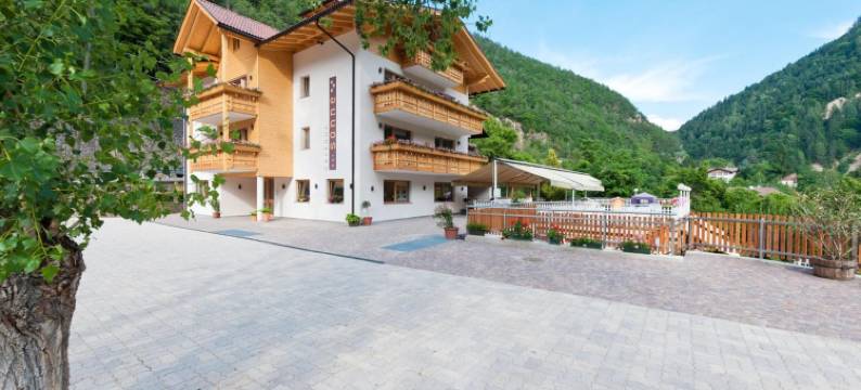 祖尔所奈旅馆(Gasthof Zur Sonne)图片