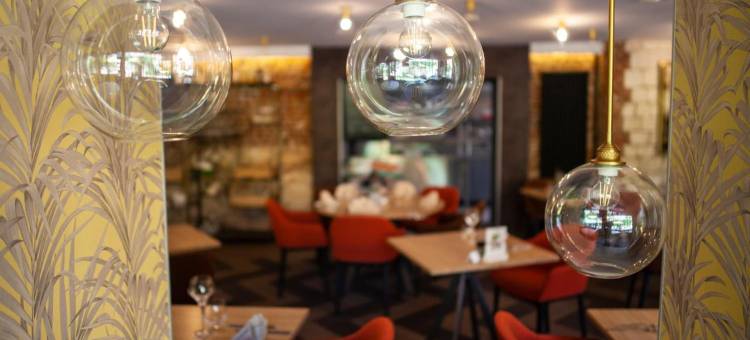 勒豪茨德蒙特勒伊酒店(Logis Hôtel & Restaurant - les Hauts de Montreuil)图片