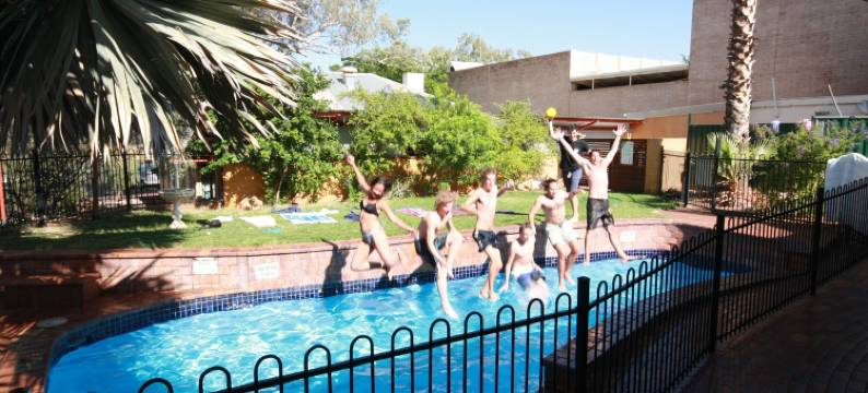 红岩青年旅舍(Red Rock Hostel)图片
