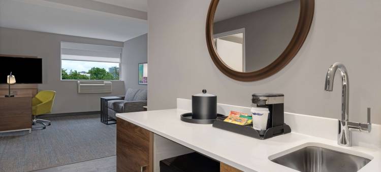 希尔顿欢朋酒店及套房 多伦多市中心(Hampton Inn & Suites by Hilton Toronto Downtown)图片