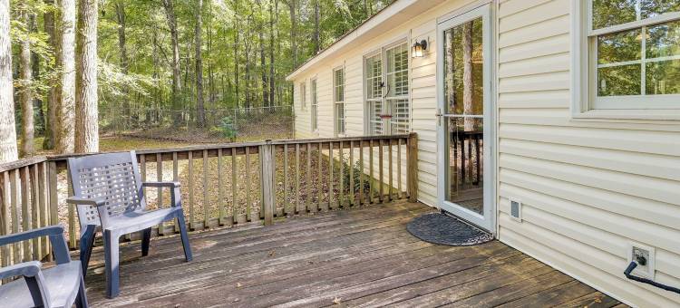 允许携带宠物的Lagrange露台度假租赁(Pet-Friendly Lagrange Vacation Rental w/ Deck!)图片