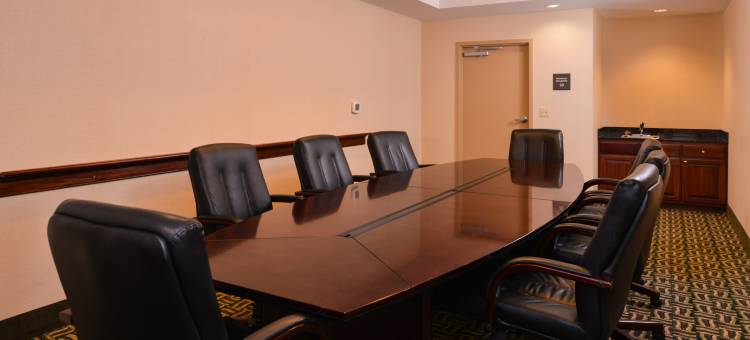 希尔顿欢朋酒店-哈里森(Hampton Inn Harrison)图片