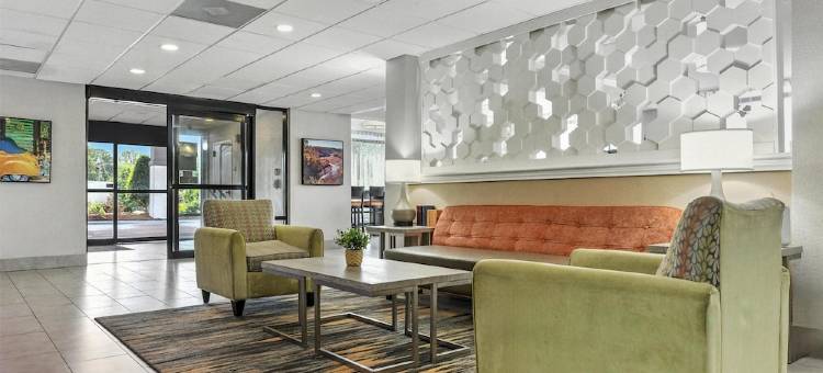 Comfort套房酒店(Quality Inn & Suites)图片