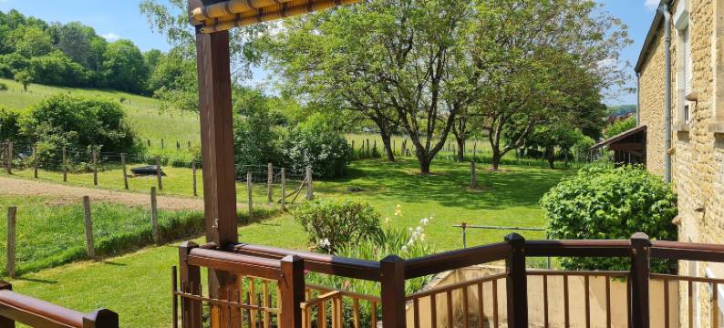 Holiday Home Vault-de-Lugny near Forest图片