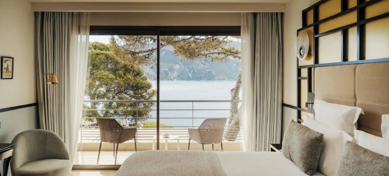 罗切斯布兰切斯酒店(Hôtel les Roches Blanches Cassis)图片