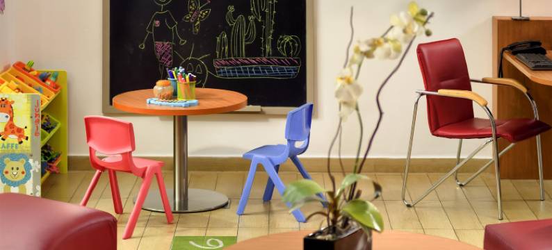 宜必思圣地亚哥拉斯孔德斯酒店(Ibis Santiago Las Condes)图片