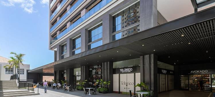 Viva 佛罗里帕市中心带泳池和停车场的开间塔(Studios Tower by Viva - Prédio Com Piscina e Estacionamento No Centro de Floripa)图片